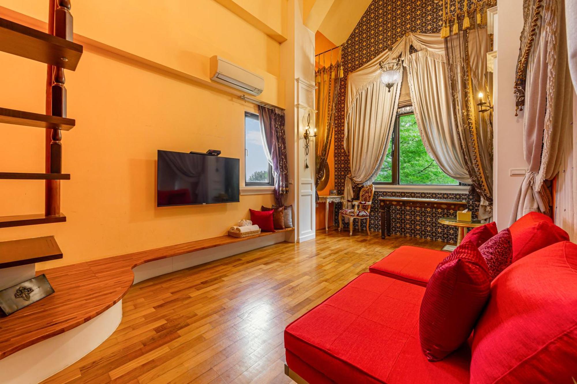 Happiness Pass On Apartment Wujie Exterior photo