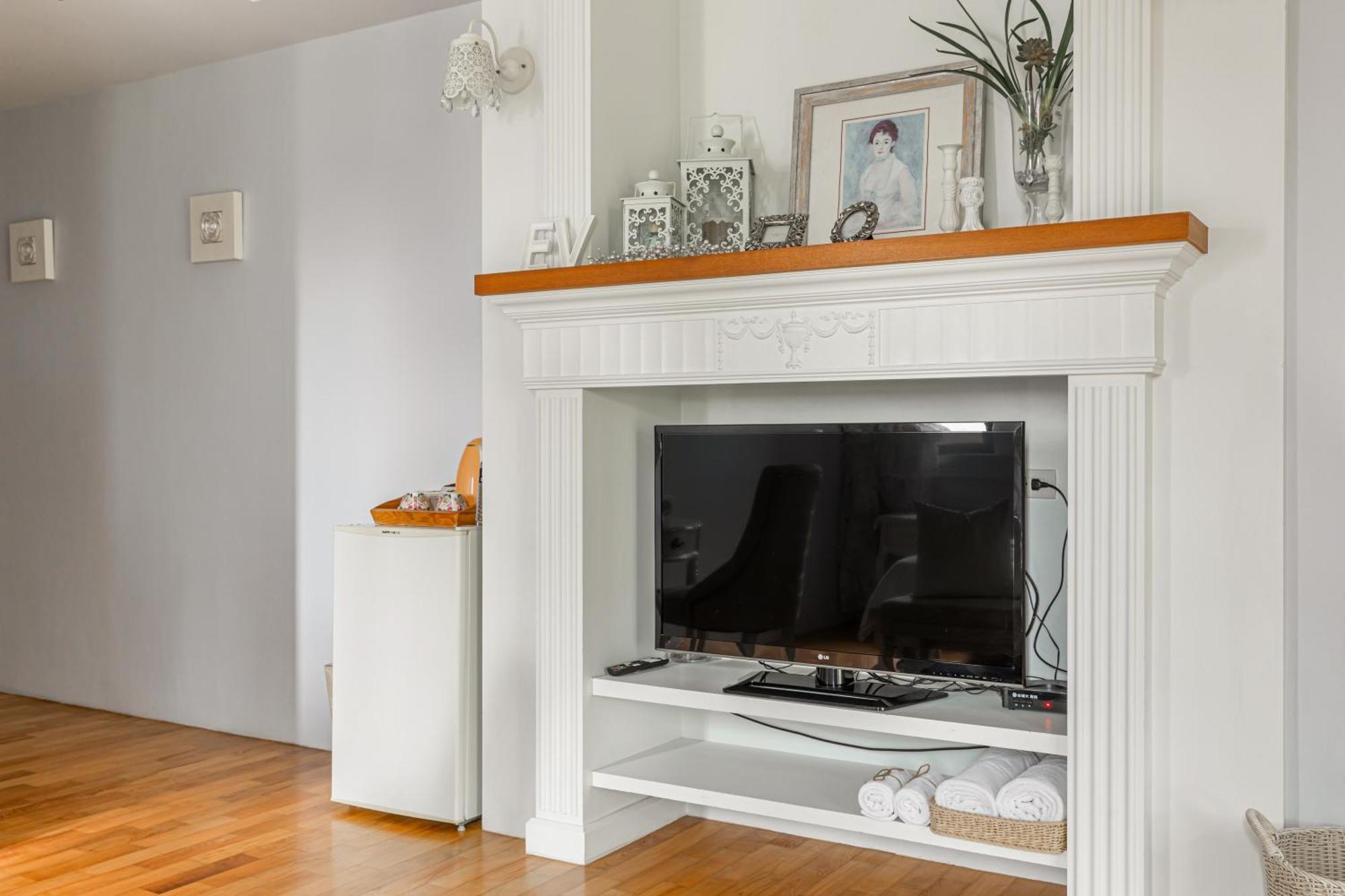 Happiness Pass On Apartment Wujie Exterior photo