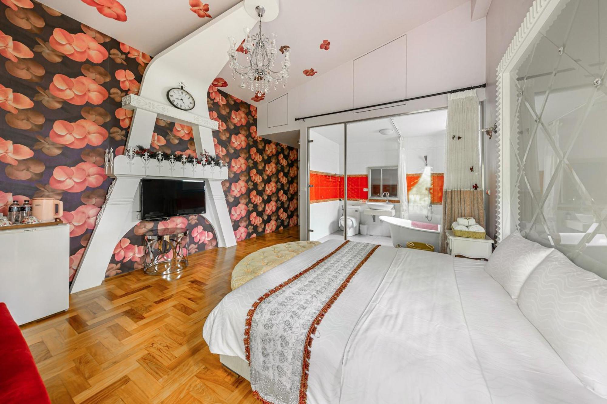 Happiness Pass On Apartment Wujie Exterior photo